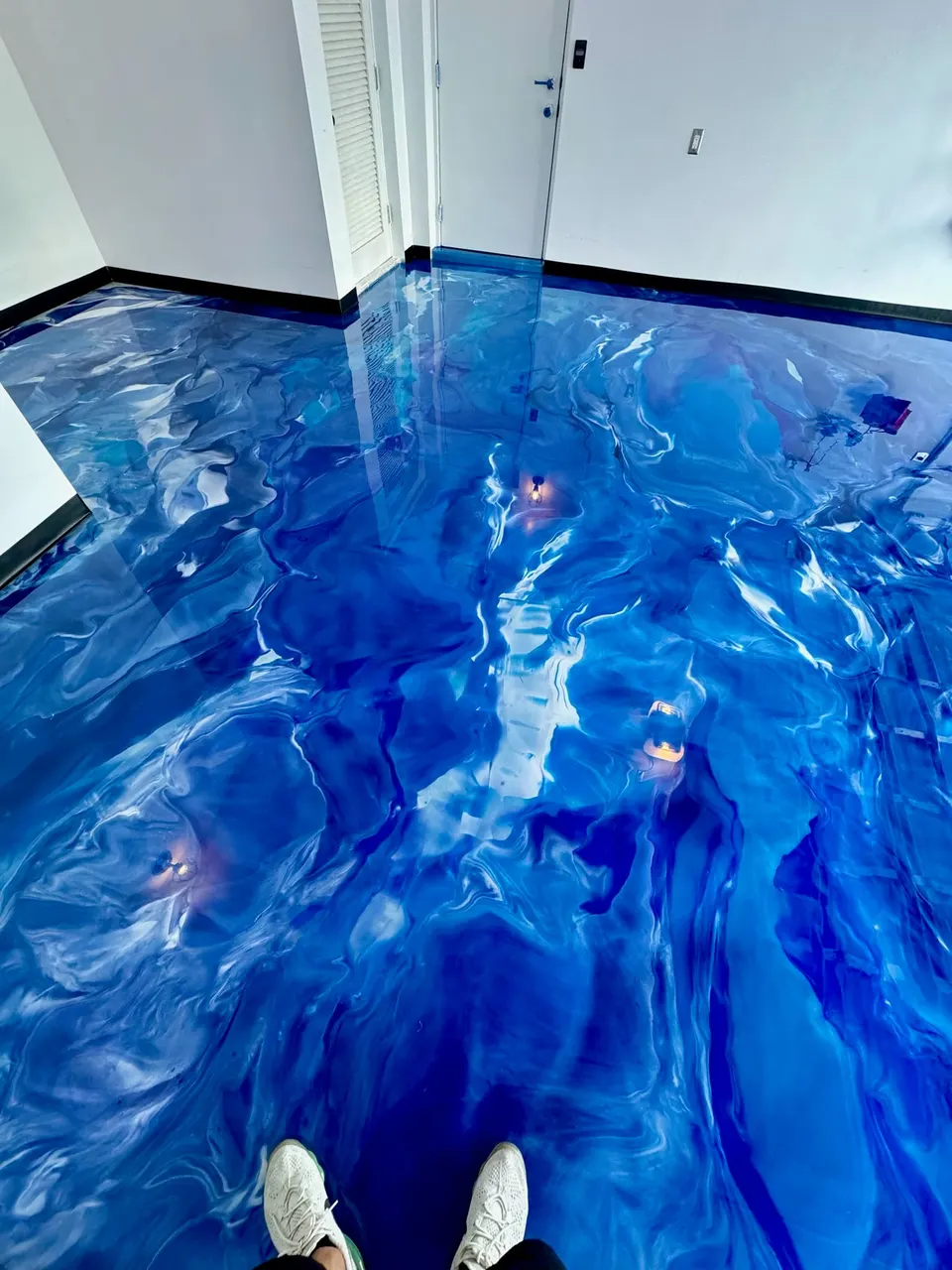 Metallic Epoxy floor installed by Miami Prime Epoxy in South Florida
